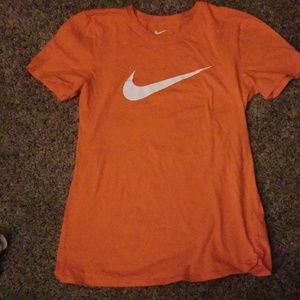 Nike women t-shirt